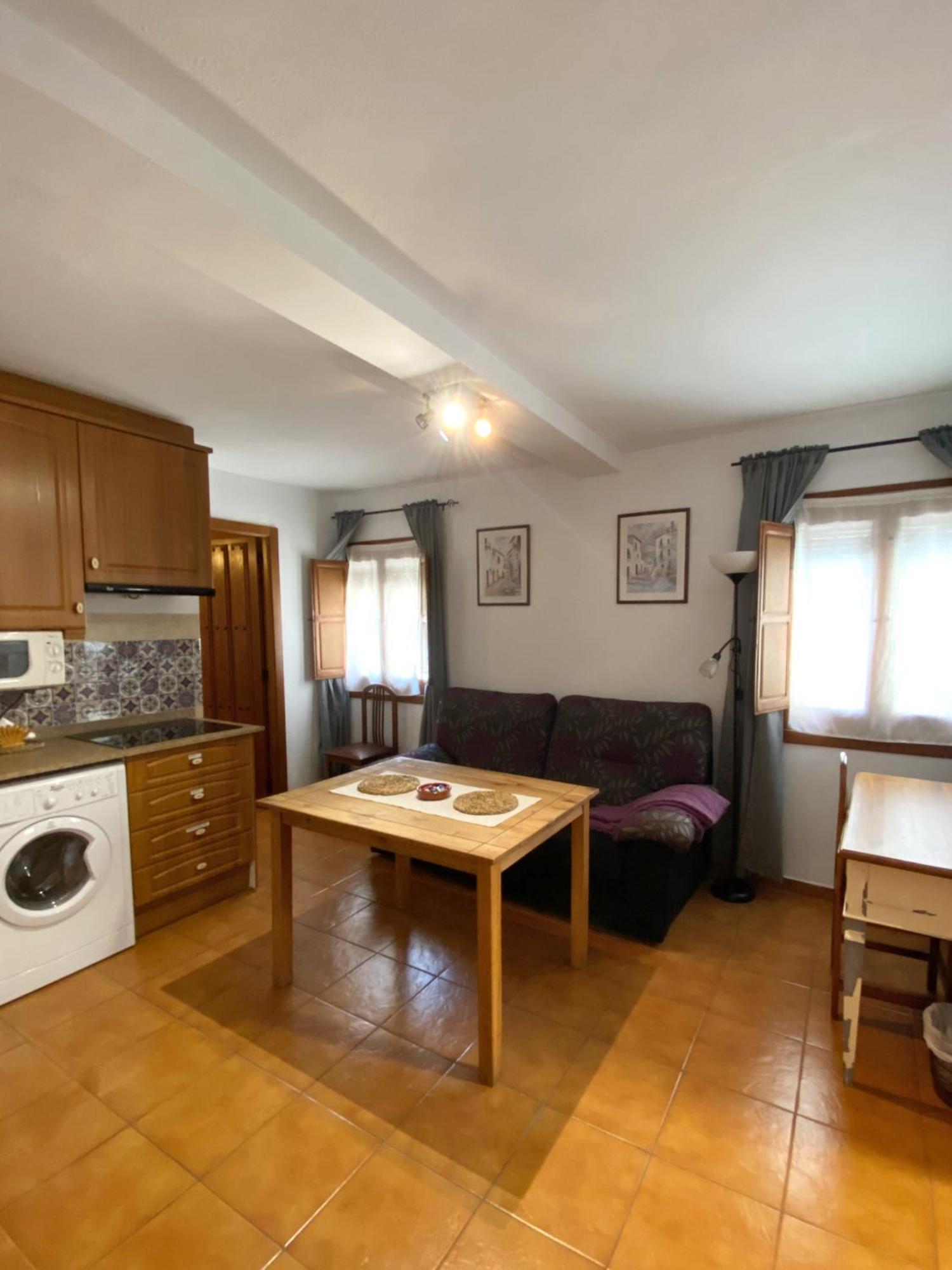 Apartamento Fray Eloy De 1 Habitacion Guadalupe  Kültér fotó